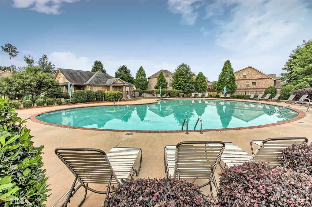 Our Amenities | Clark Meadows